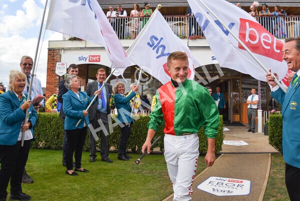 yr20082022r4-72 - Race 4 3.35pm Sky Bet Ebor