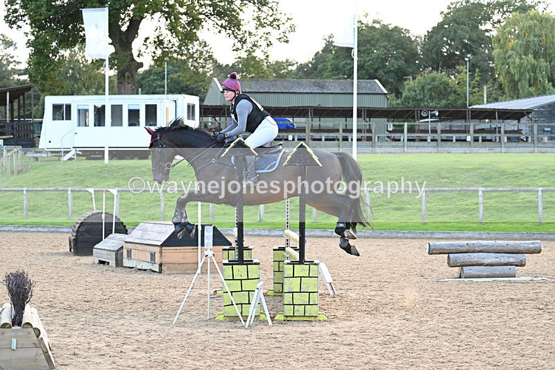 WJ7_6847 - Time 17:12 to 17:30