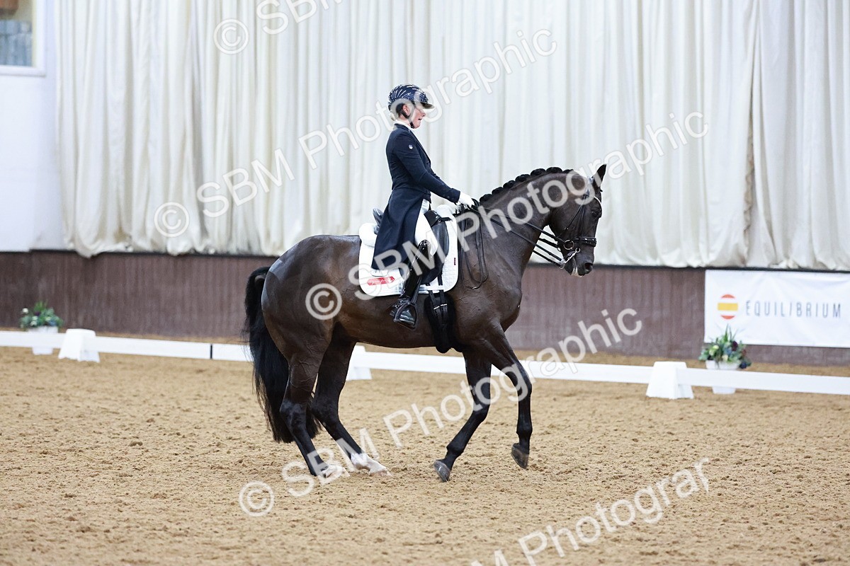 SBM_021693 - Class 14 - FEI Grand Prix - 18.52-19.37