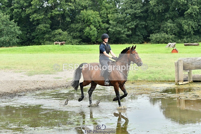 230817-131940-00920 - Theo's 1st Group - XC