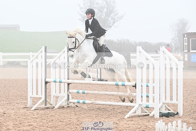 260308-142933-03231 - Cls 15 British Novice and 80cm