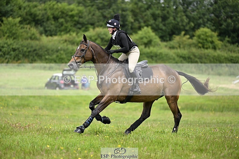 240630-123858-00915 - 927-Jen_Unwin-Hun_Ros_Tolketna