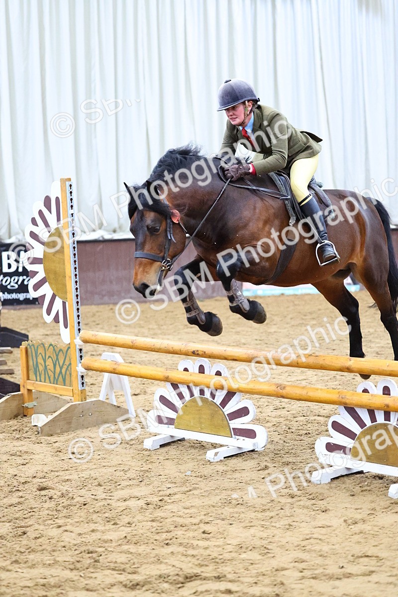 SBM_005045 - Class 41 - Not exceeding 143cms