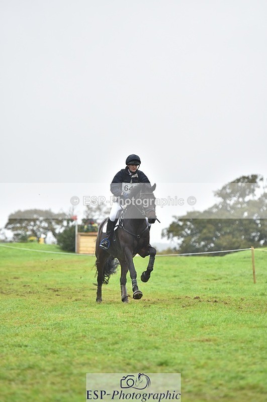 231021-111338-15866 - 645-COOLEY.CORPELLO-Francesca.Swallow-SC+XC