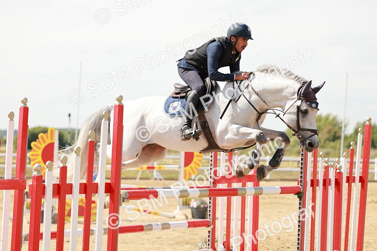 SBM_008035 - Class 4 - Senior Foxhunter - 1.20m Open