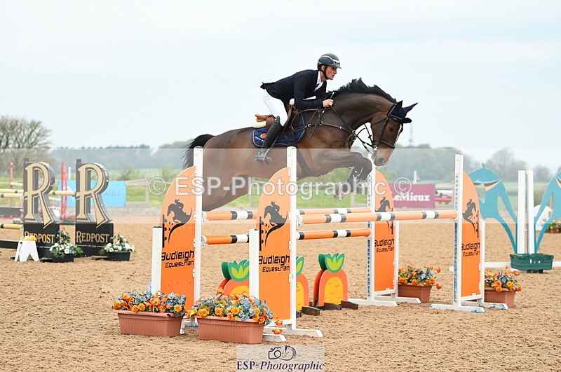 230504A-094744-00445 - Cls 8 Snr Foxhunter