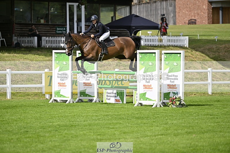 250613A-100516-00277 - Cls 1 Snr Newcomers and 1.10m Open