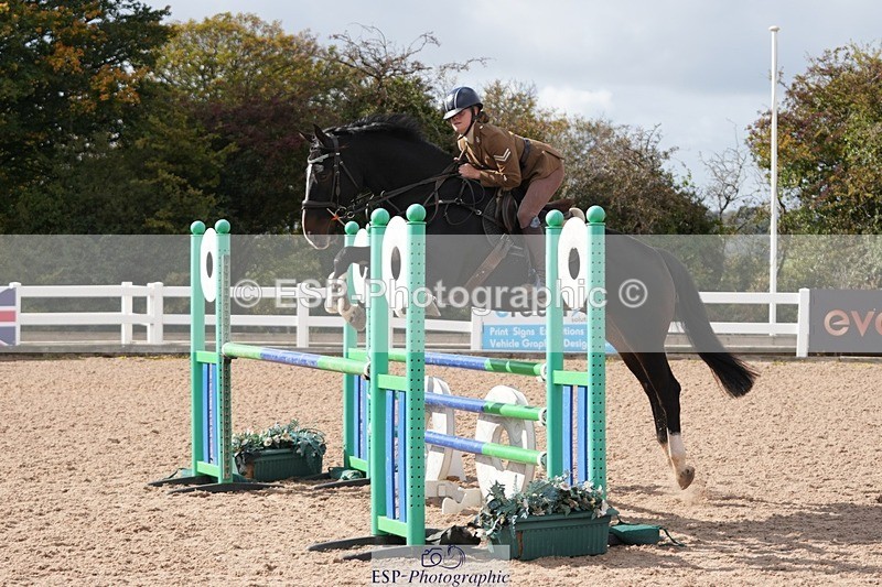 251005-132244-03510 - Cls 27 1.05m Amateur Qualifier