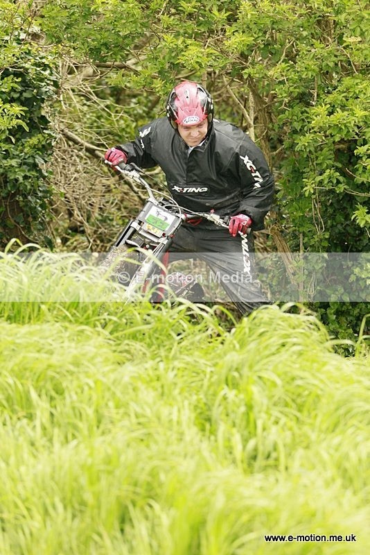 TR 060512-010 - Petit Bot - 06/05/12