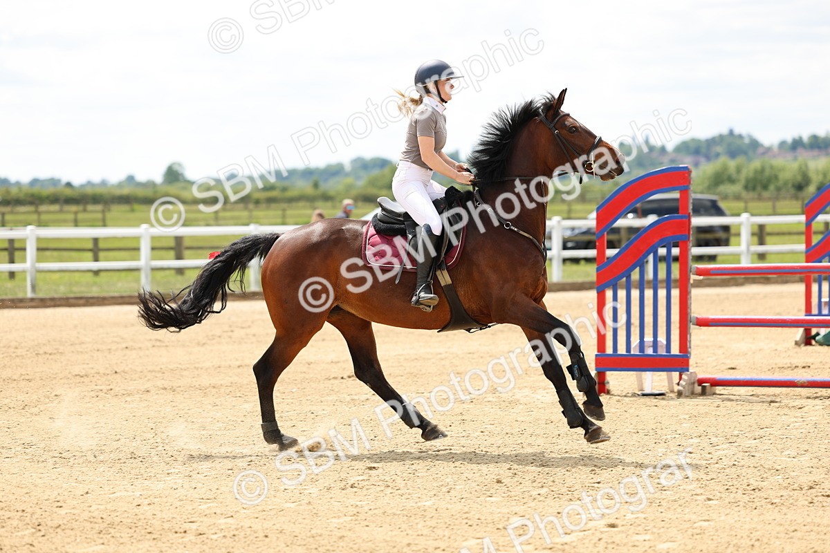 SBM_005094 - Class 18 - Senior 1.05m Open