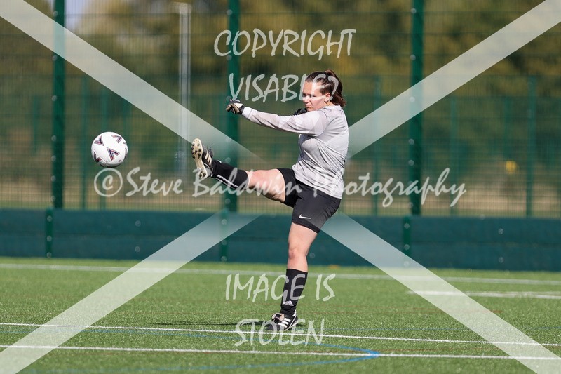1DX30158 - 2025-09-13 FC Abbey Meads U17 Girls Purple V Cumnors U17 Girls