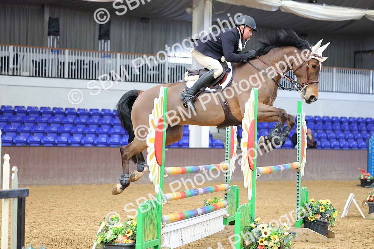 SBM_003064 - Class 8 - Senior Newcomers - 1.10m