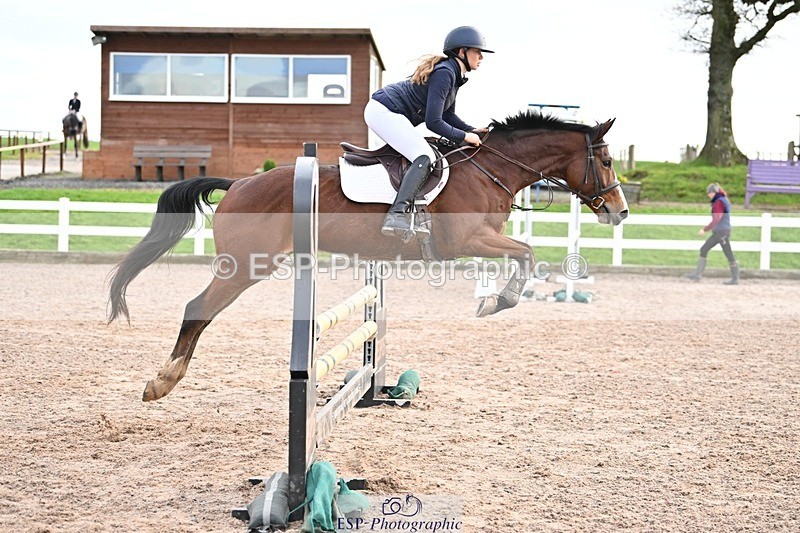 241206-094557-00074 - Cls 2 British Novice and 90cm Open