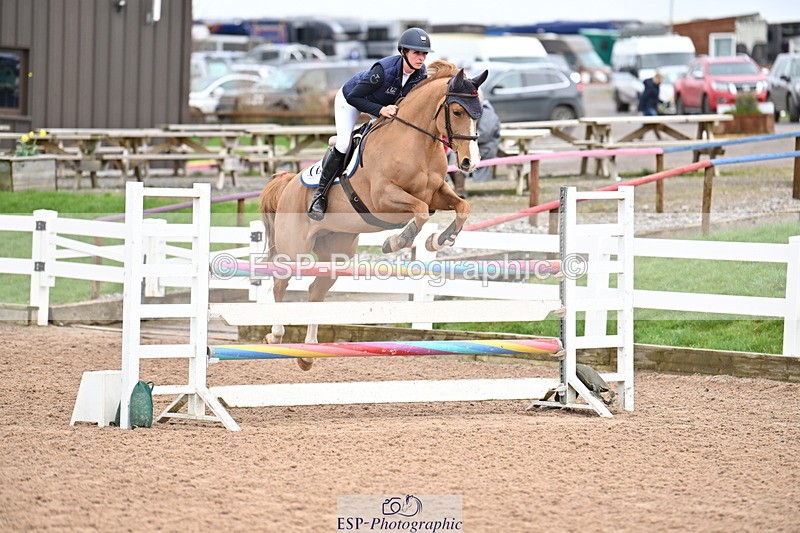 240224A-115117-03509 - Cls 11 Snr 1.05m and 1.10m Open