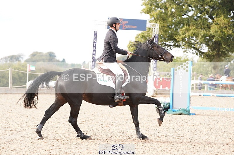 241004A-151332-00913 - Fri 04 Snr Fox & 1.20m Open