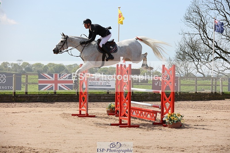 250427-123704-16675 - Cls 12 - 2 Star Big Tour L Ranking GP start to break