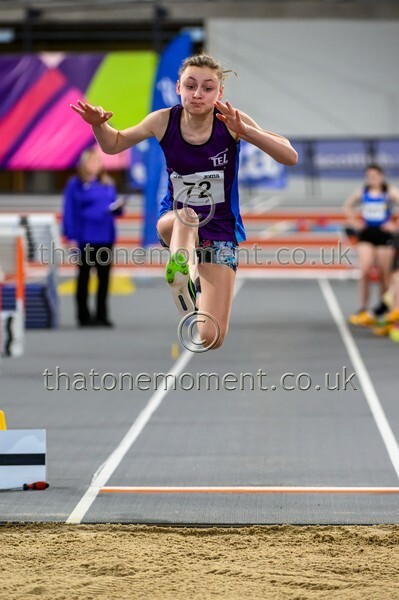 CEREL-924452 - Field Female