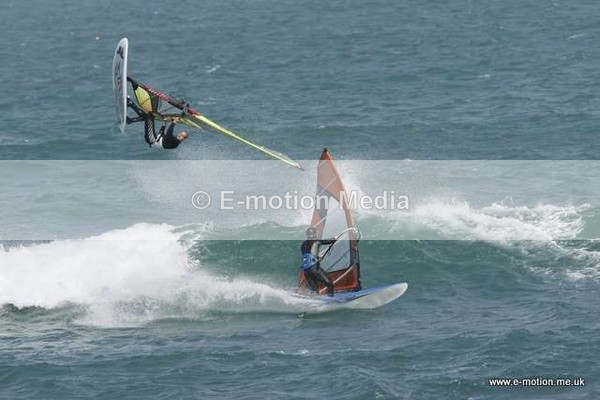 WS 160509  70 - Windsurfing
