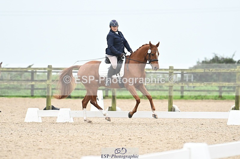 241103-141735-01916 - Novice 1 - 13.10 to 14.34