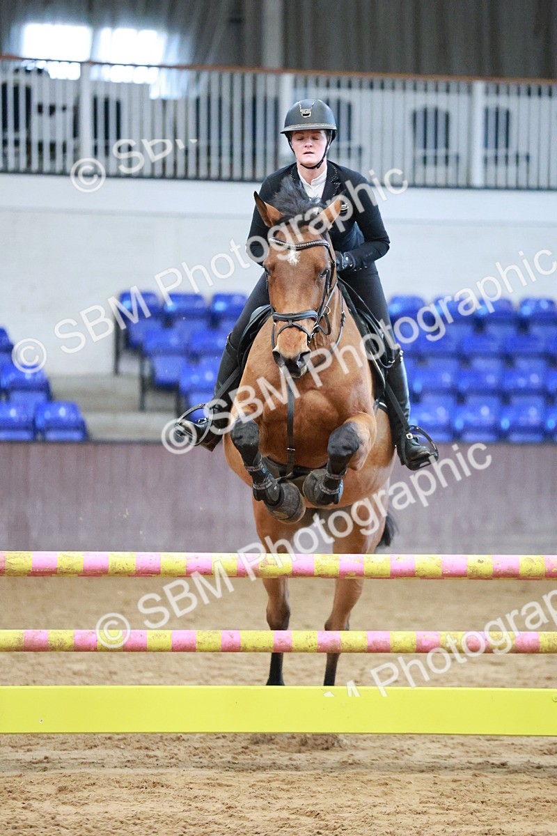 SBM_000283 - Class 2 - Senior British Novice 90cm