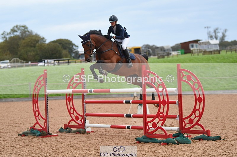 230927A-235126-00553 - Cls 6 National 1.30m