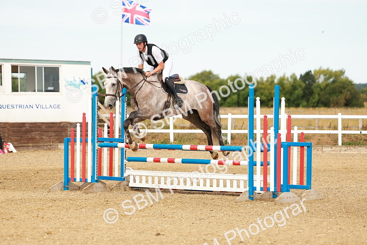 SBM_002430 - Class 9 - Senior British Novice - 90cm