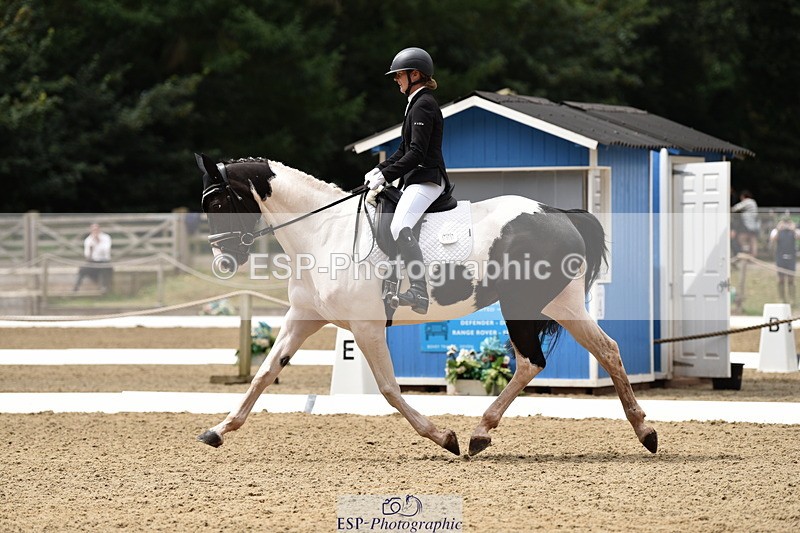 140110A-011918-10889 - 002-Michelle.Wallis-Alvescot.Winning.Mood