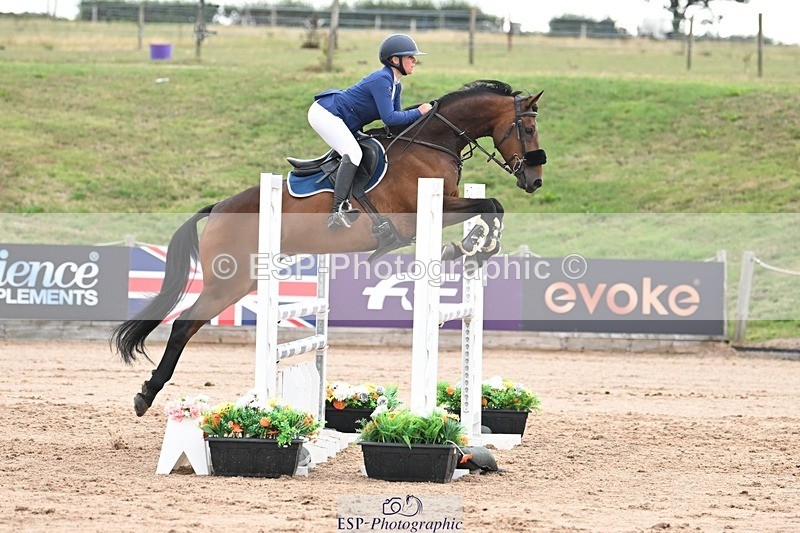 250726-084032-04815 - Cls 13A Senior 1.05m