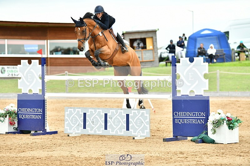 230720A-153555-03945 - Cls 9, 2 Star Big 1.40m Start to break