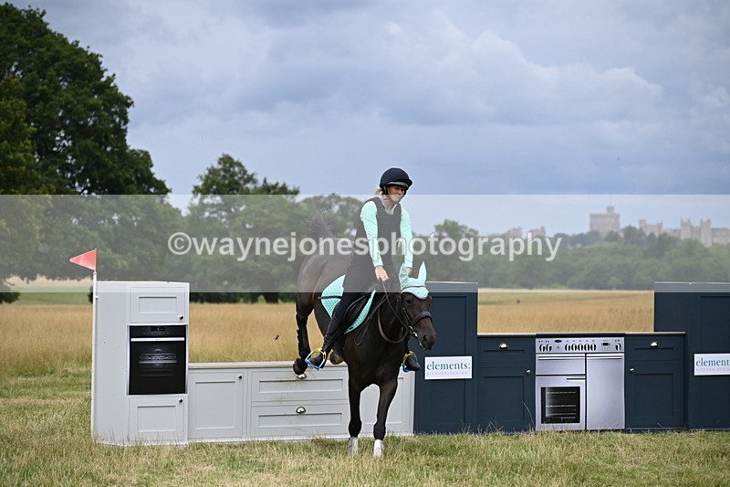 WJ6_4549 - Time at Jump 13:04 to 13:34