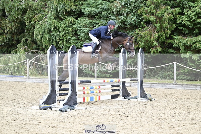 250830A-112434-05848 - Cls 21 British Novice and 90cm Open