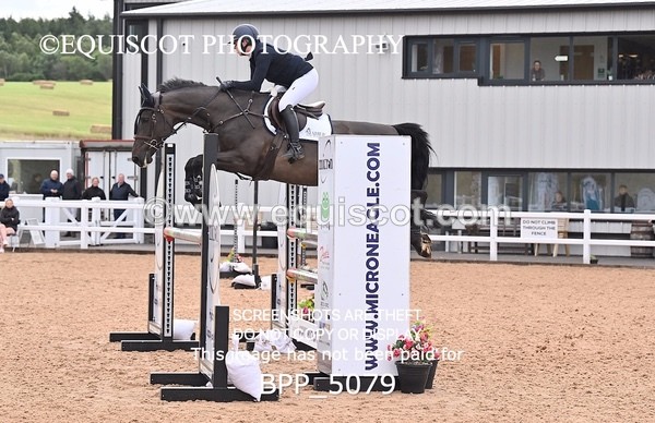 BPP_5079 - CLASS 7 THURS Redpost Equestrian Senior Foxhunter/1.20m Open