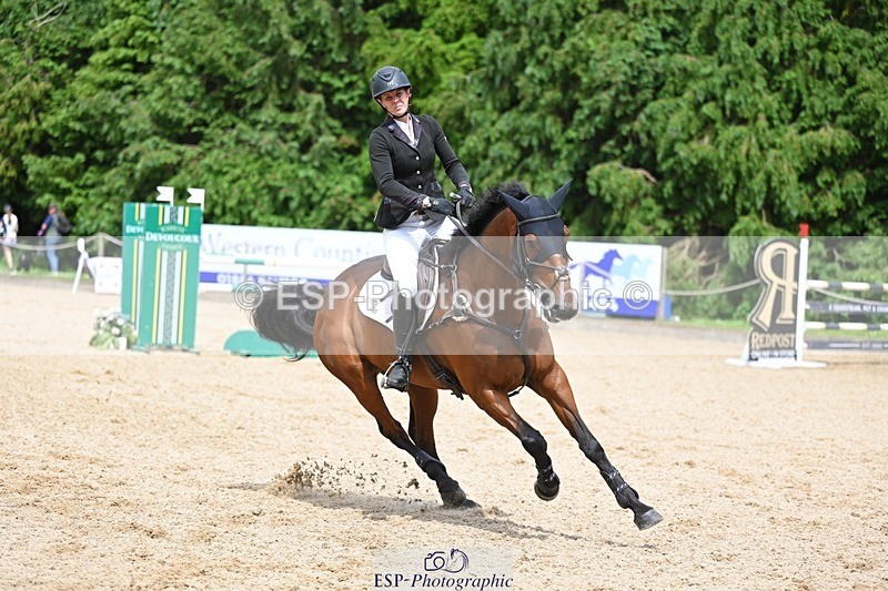 240525-144727-15873 - 508-RATHCOSGROVE_TIMMY-Sophie_Van_Der_Merwe