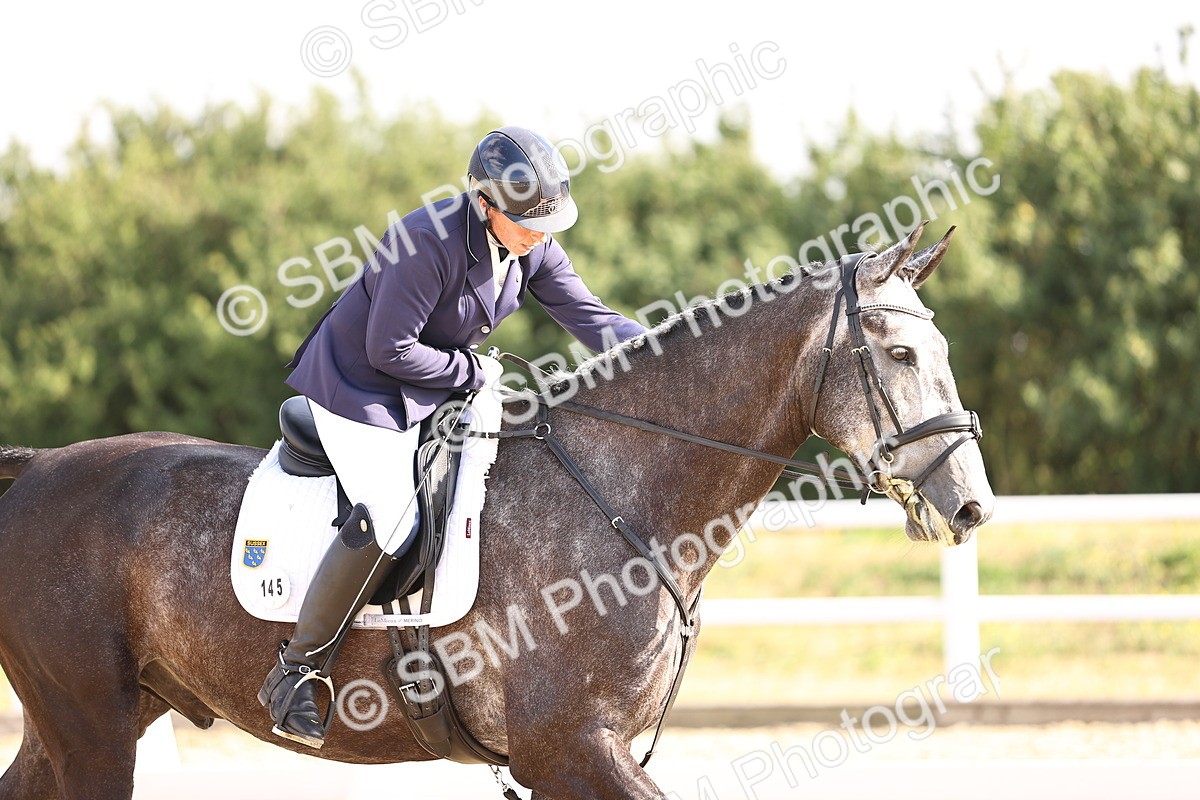 SBM_008524 - Novice 5 - 08.30-9.33
