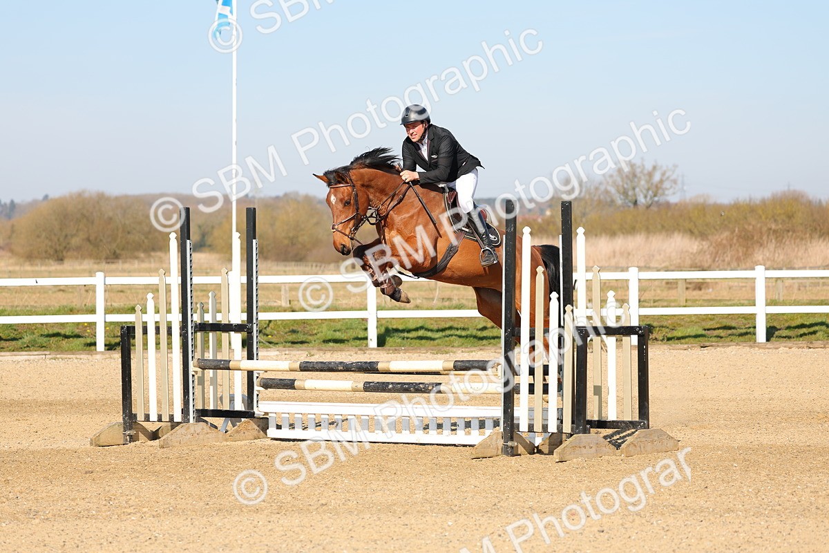 SBM_000002 - Class 1 - Clear Round