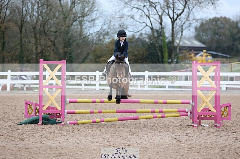 241116X-083808-00126 - Cls 03 Pony Intro 70cm