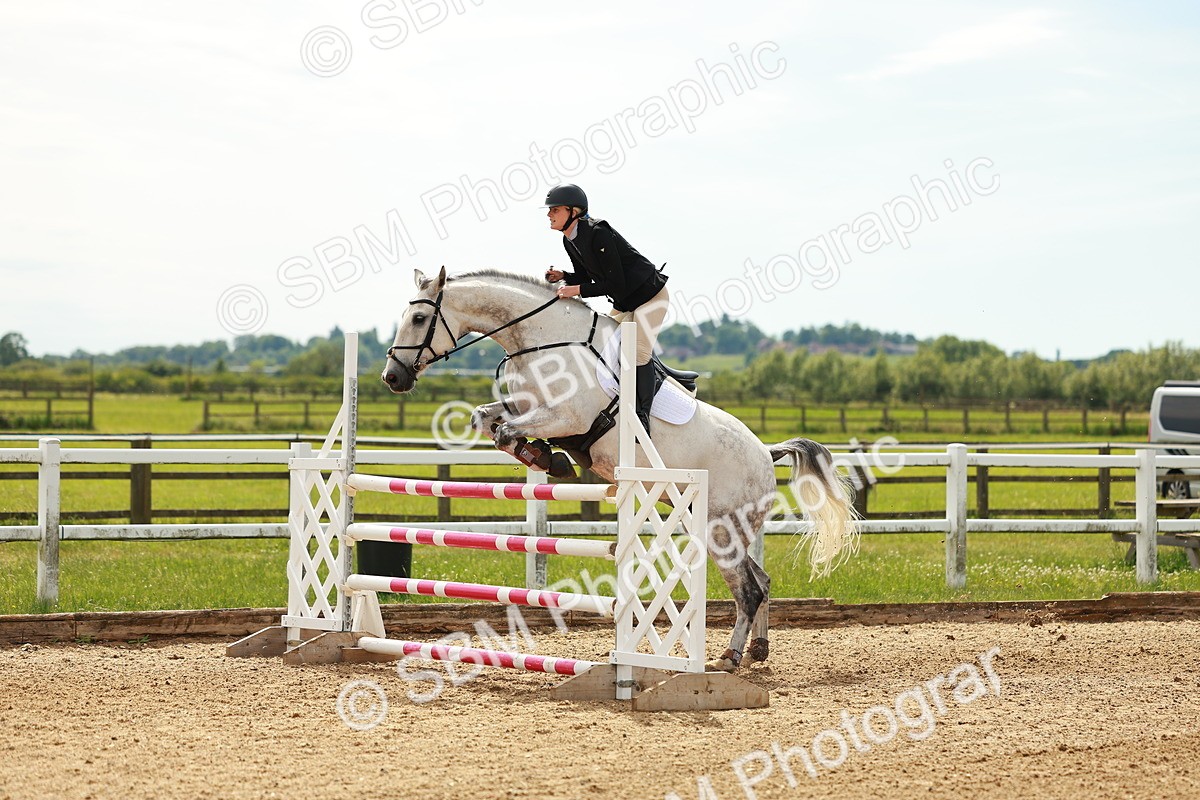 SBM_002355 - Class 4 - Senior Newcomers - 1.10m