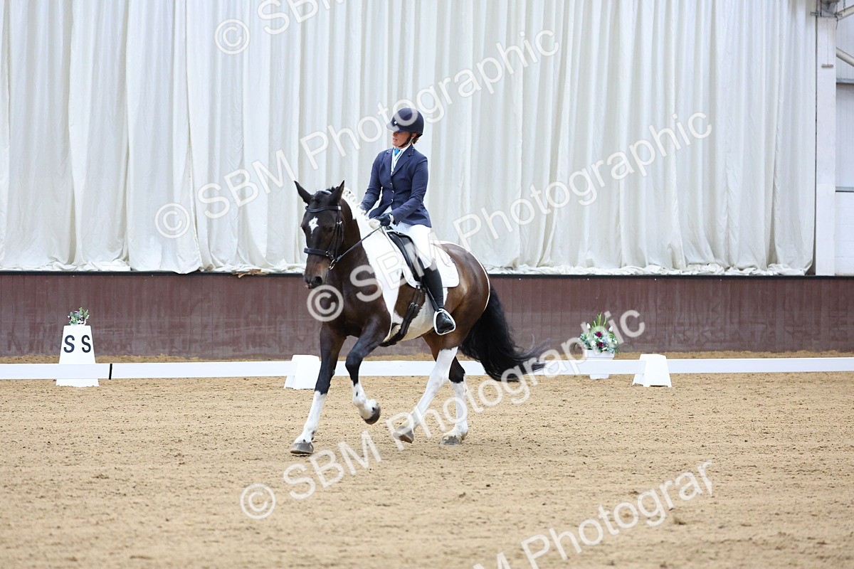 SBM_015891 - Class 15 - Novice FSM - 9.50 - 11.10