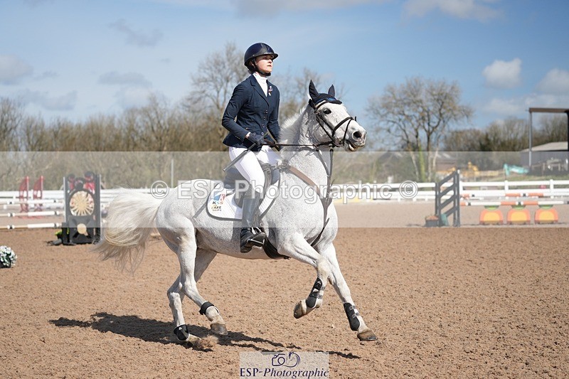 250329-104807-03722 - Cls 20 British Novice and 90cm