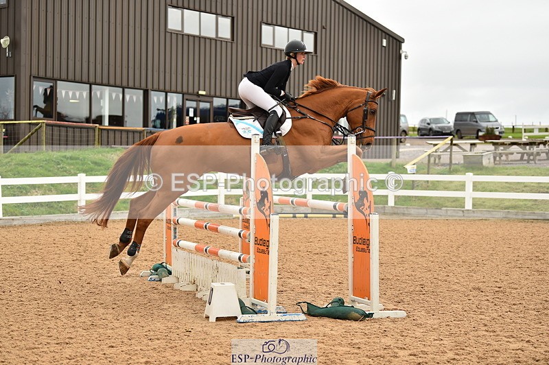 231122A-130732-00416 - Cls 4 Newcomers & 1.10m Open