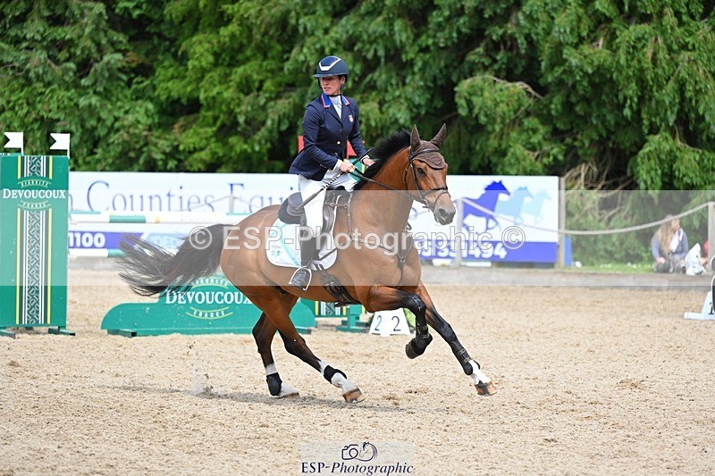 240525-142420-15693 - 446-SOMMERSBY-Jenny_Caras