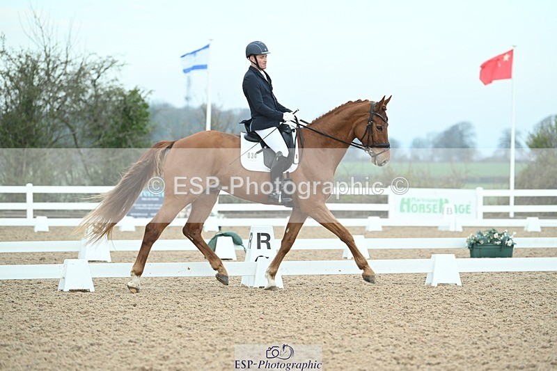 250403-084826-00397 - 034-Alejandro.Farina-Davian.Hit