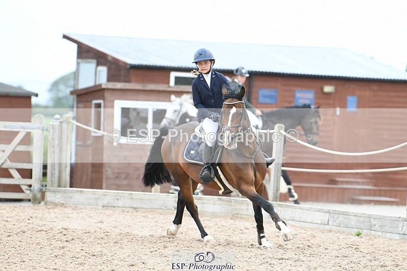 250807-110857-00491 - 90cm Round 1