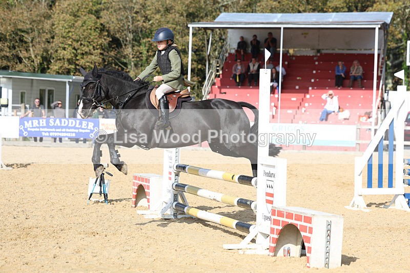 3E7A8030 - Class 4: 70cm open