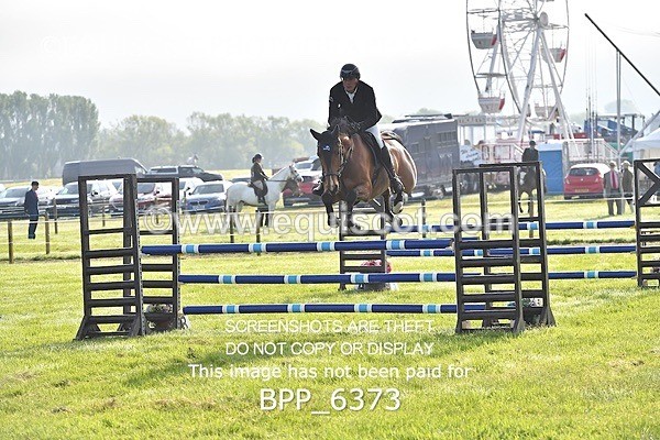 BPP_6373 - CLASS 1 Senior Newcomers/ 1.10m Open