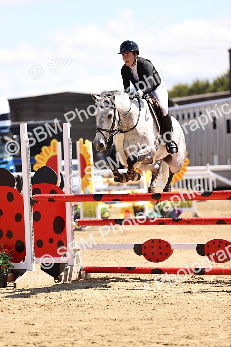 SBM_014456 - Class 15 - Senior Newcomers - 1.10m Open