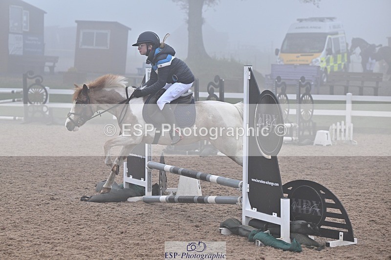260414-155344-00130 - Cls 3+4 Club and Schools 60cm