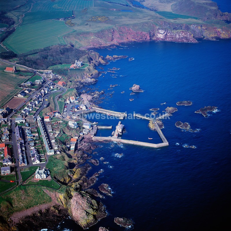 aerial pictures of Scottish east coast coastline coastal fishing towns villages tourist attractions of Scotland