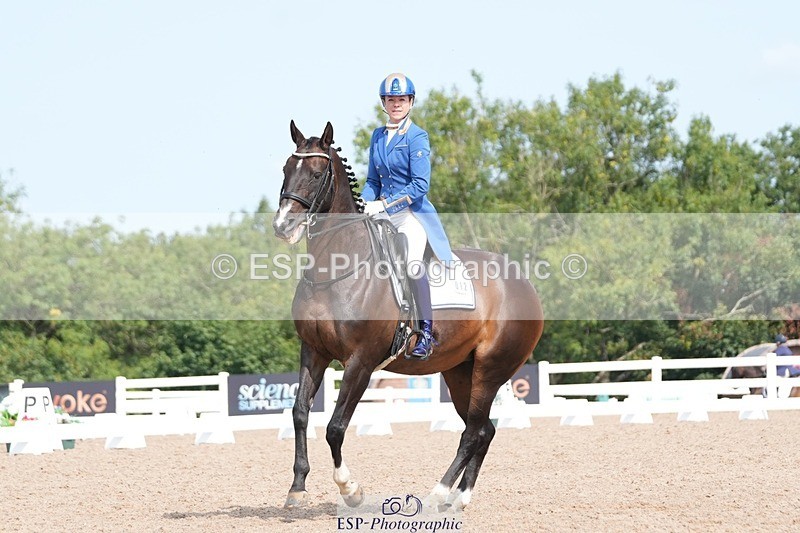 250815-111613-00801 - 012-Natasha.Collings-CostelloDovevale.Tender.Dove