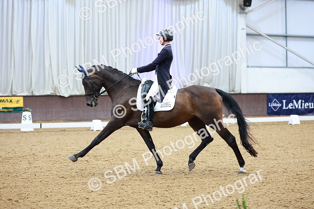 SBM_008041 - Class 9 - FEI INT II - 16.54.17.57